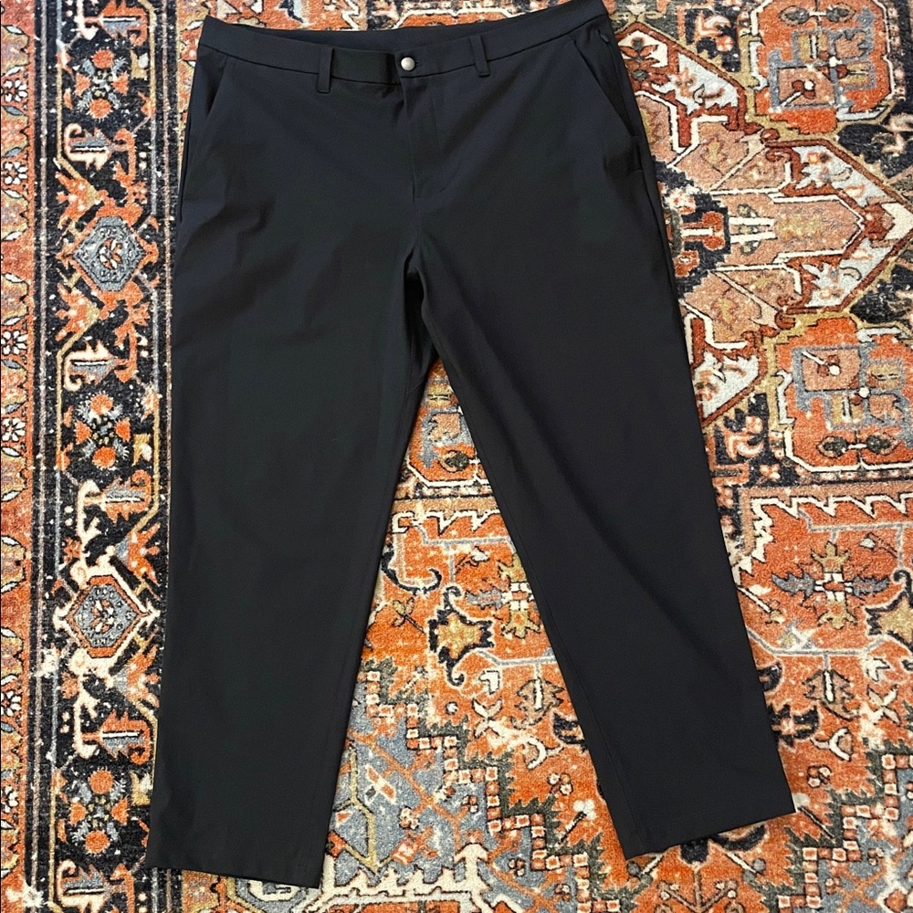 Lululemon ABC Classic-Fit Trouser Black | Men’s Size 38
